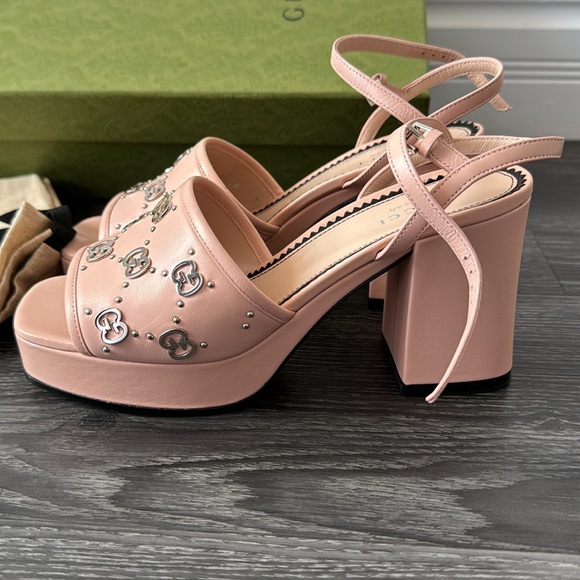 Gucci sandals - Picture 2 of 3